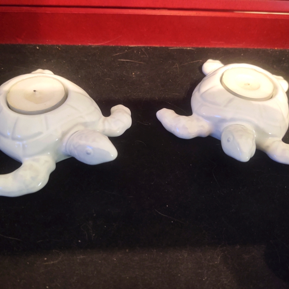 Vietri Made in Italy Turtle Candle Holders Set of Two Mint Condition